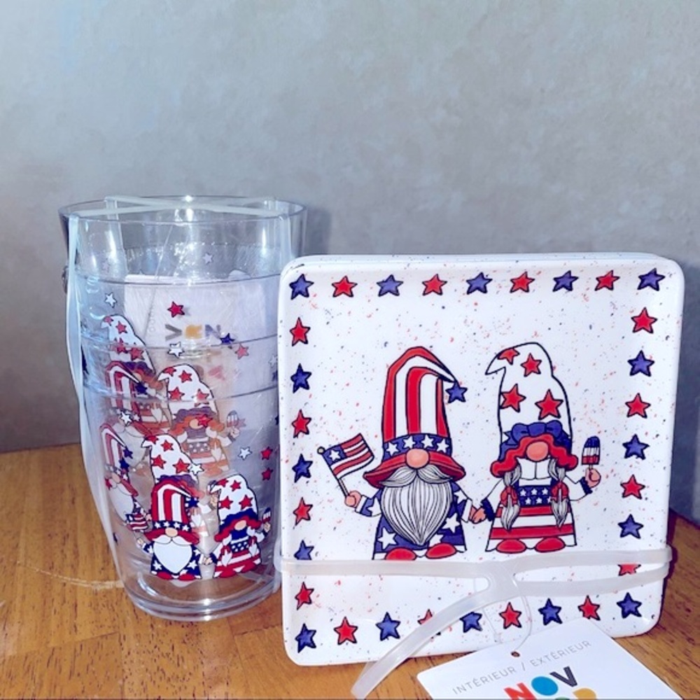 Novogratz Home Set of 4 Gnome Melamine 4th of July Plates & Cups BRAND NEW!